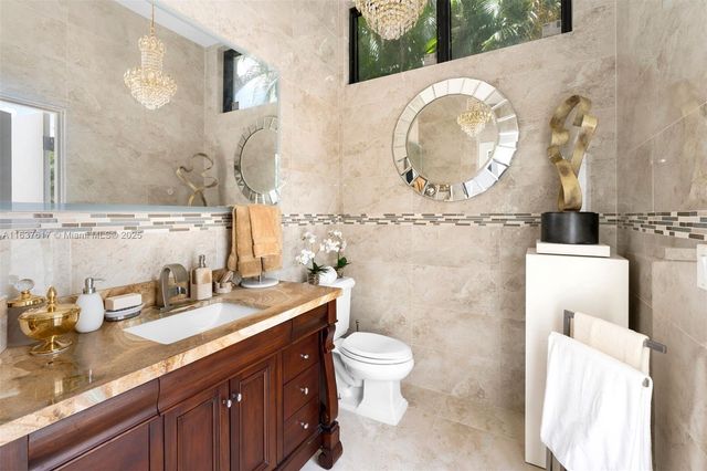 12110 SW 60th Ct, Pinecrest, FL 33156