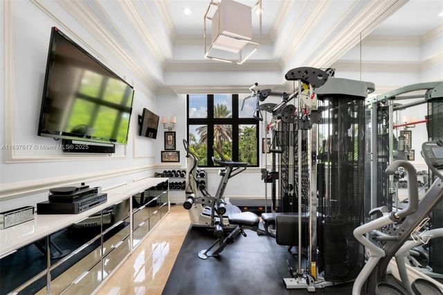 12110 SW 60th Ct, Pinecrest, FL 33156