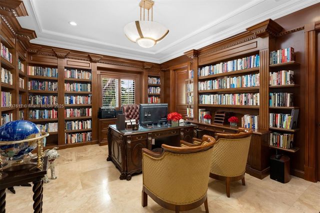 12110 SW 60th Ct, Pinecrest, FL 33156