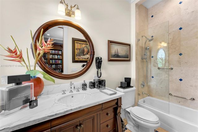 12110 SW 60th Ct, Pinecrest, FL 33156