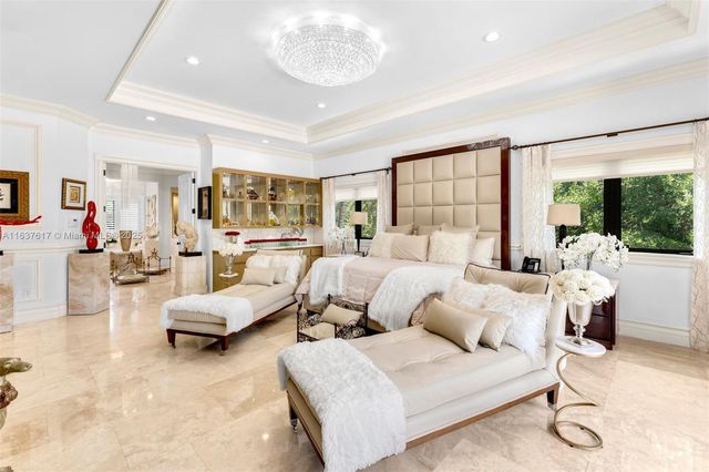 12110 SW 60th Ct, Pinecrest, FL 33156