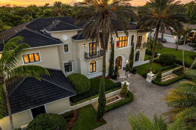 12110 SW 60th Ct, Pinecrest, FL 33156