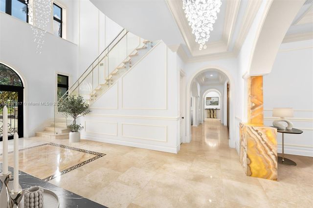 12110 SW 60th Ct, Pinecrest, FL 33156