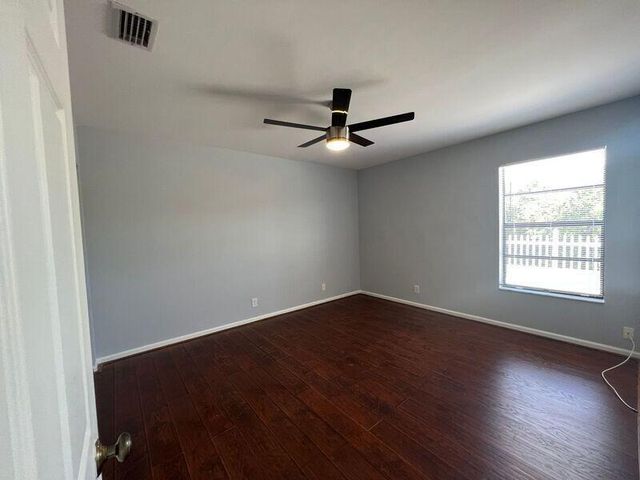 556 Holly Drive A, Palm Beach Gardens, FL 33410
