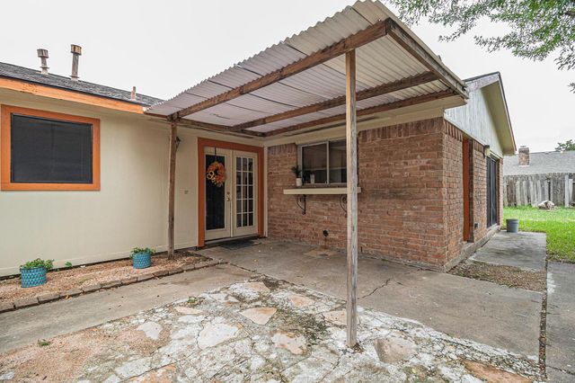 819 Seamaster Drive, Houston, TX 77062