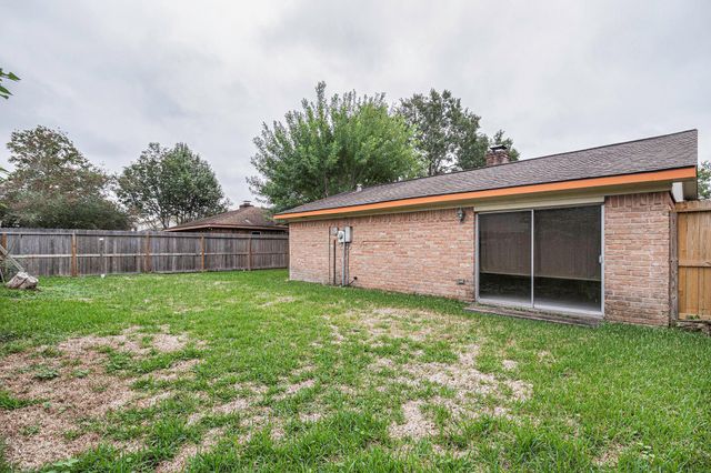819 Seamaster Drive, Houston, TX 77062