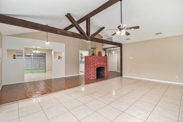 819 Seamaster Drive, Houston, TX 77062
