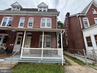130 E FOURTH ST #2, Pottstown, PA 19464