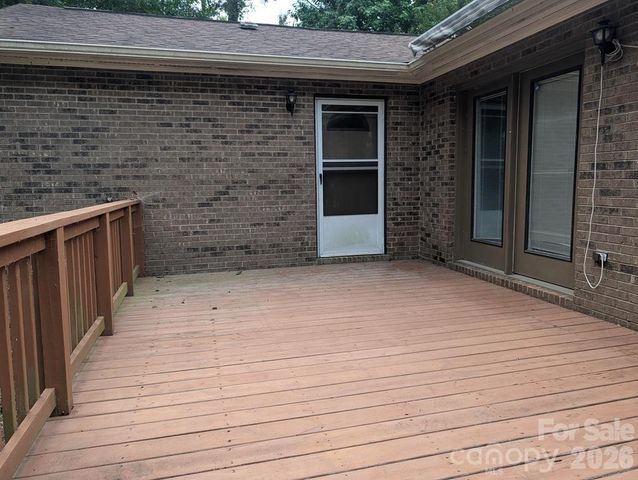 111 Midway Lake Road, Mooresville, NC 28115