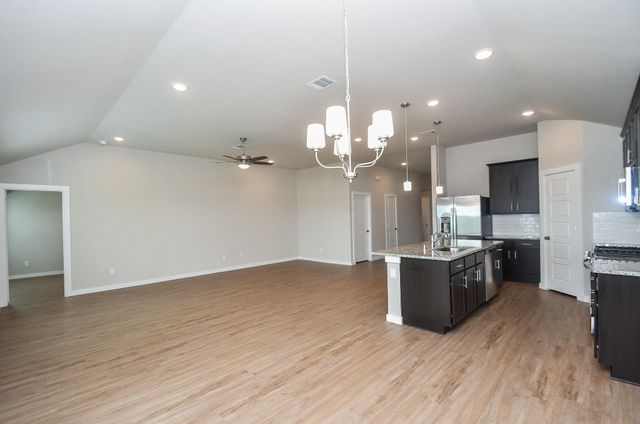 2007 Live Springs Way, Rosenberg, TX 77471