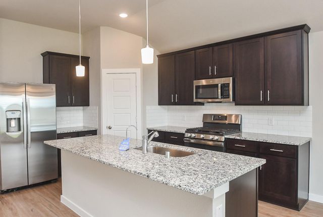 2007 Live Springs Way, Rosenberg, TX 77471