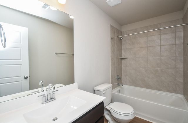 2007 Live Springs Way, Rosenberg, TX 77471