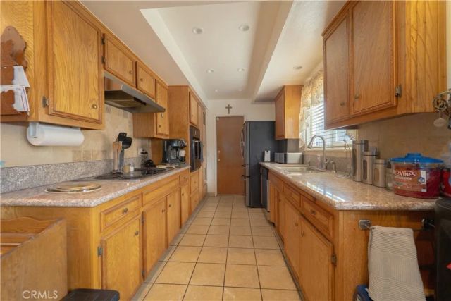 9221 Pico Vista, Downey, CA 90240