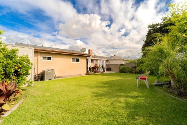 9221 Pico Vista, Downey, CA 90240