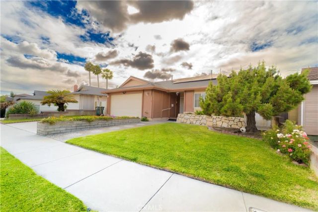 9221 Pico Vista, Downey, CA 90240