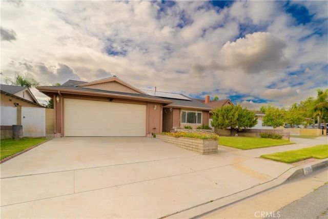 9221 Pico Vista, Downey, CA 90240