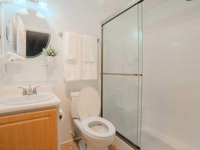 9455 Sw 146TH Ter D2, Beaverton, OR 97007