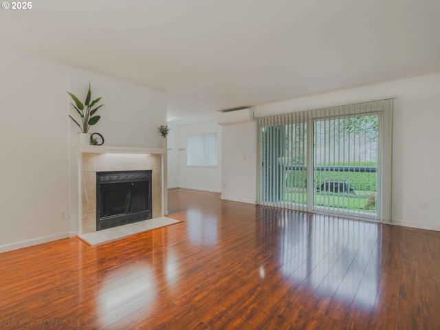 9455 Sw 146TH Ter D2, Beaverton, OR 97007