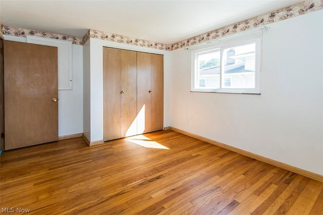 28723 Tudor Drive, North Olmsted, OH 44070