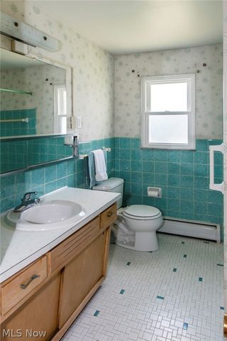 28723 Tudor Drive, North Olmsted, OH 44070