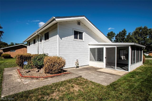 28723 Tudor Drive, North Olmsted, OH 44070