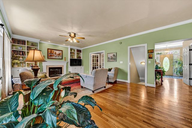 6355 Juliet CT, Roanoke, VA 24018