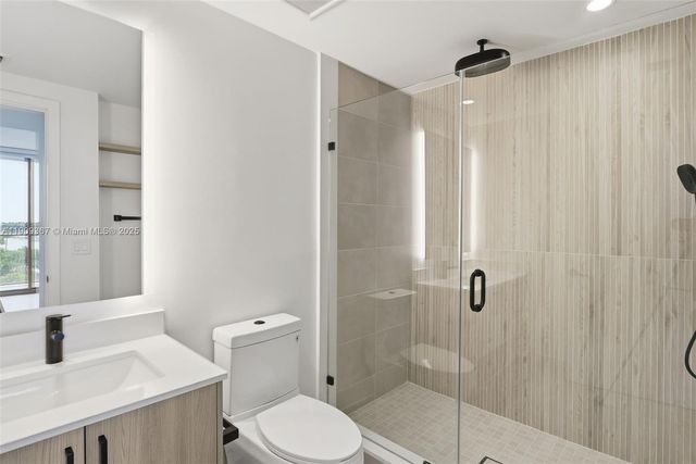 3900 Alton Road B6, Miami Beach, FL 33140