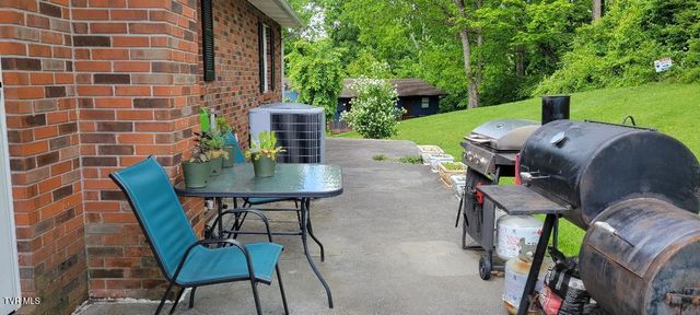124 Garland Branch Road, Watauga, TN 37694
