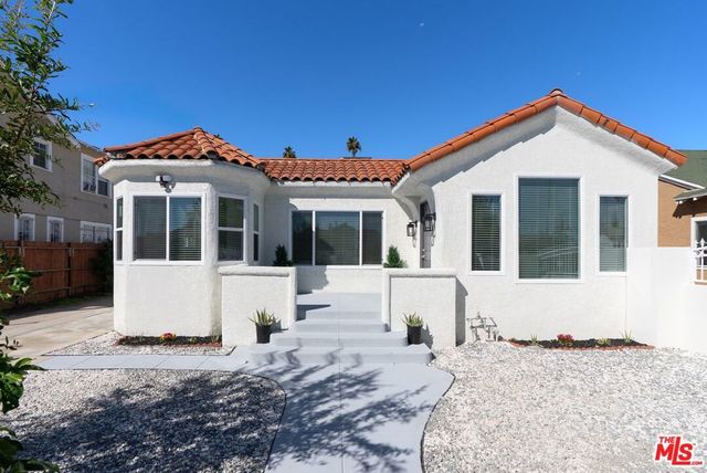 4241 Arlington Avenue, Los Angeles, CA 90008