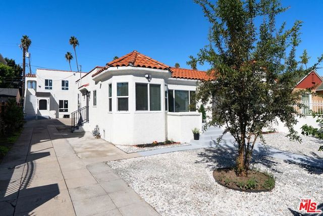 4241 Arlington Avenue, Los Angeles, CA 90008