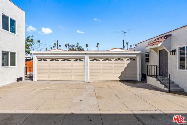 4241 Arlington Avenue, Los Angeles, CA 90008