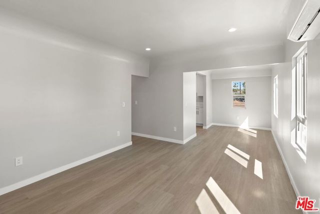 4241 Arlington Avenue, Los Angeles, CA 90008