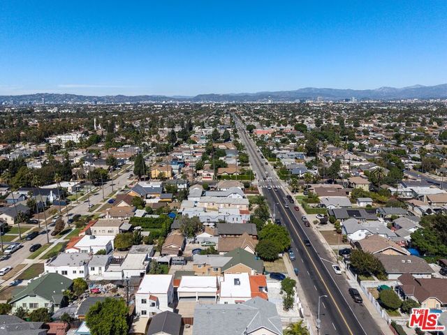 4241 Arlington Avenue, Los Angeles, CA 90008