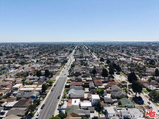 4241 Arlington Avenue, Los Angeles, CA 90008