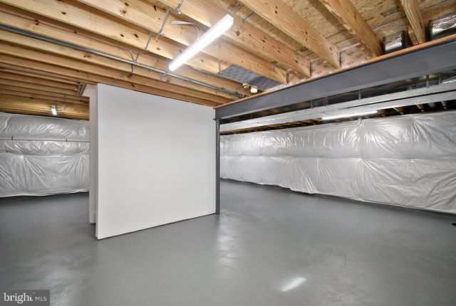 942 STEIN CT, Warminster, PA 18974