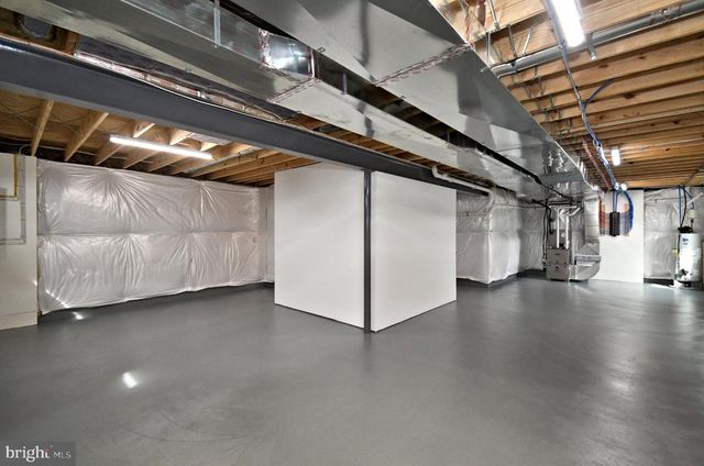 942 STEIN CT, Warminster, PA 18974