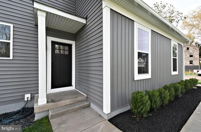 942 STEIN CT, Warminster, PA 18974