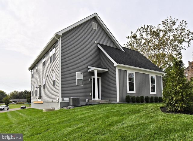 942 STEIN CT, Warminster, PA 18974