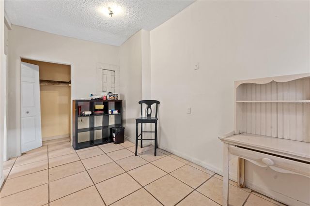 2615 W COMANCHE AVENUE, Tampa, FL 33614