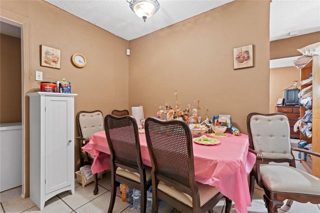 2615 W COMANCHE AVENUE, Tampa, FL 33614