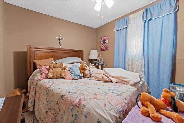 2615 W COMANCHE AVENUE, Tampa, FL 33614