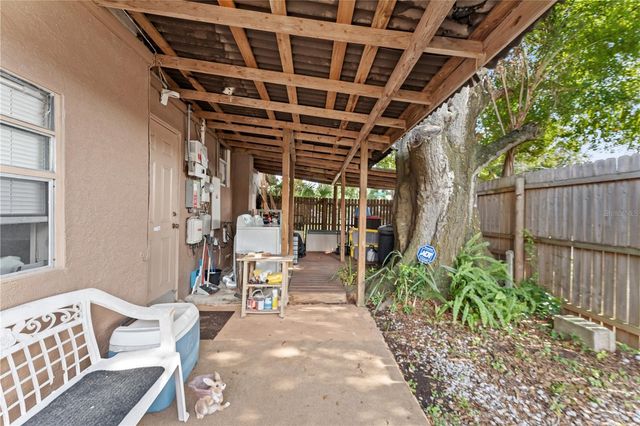 2615 W COMANCHE AVENUE, Tampa, FL 33614