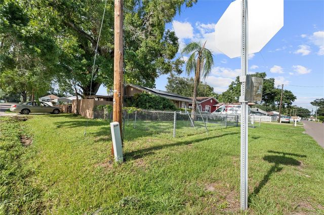 2615 W COMANCHE AVENUE, Tampa, FL 33614