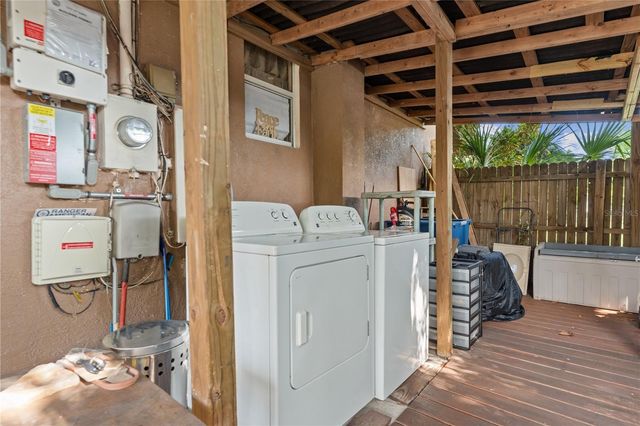 2615 W COMANCHE AVENUE, Tampa, FL 33614