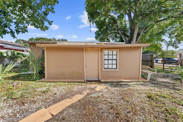 2615 W COMANCHE AVENUE, Tampa, FL 33614