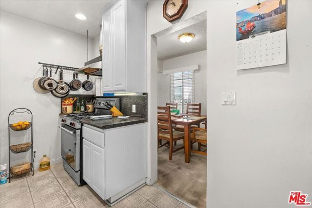 720 N Pass Avenue, Burbank, CA 91505