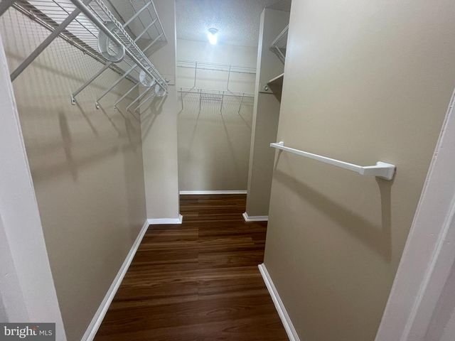 81 WILLOW CT, Hamilton, NJ 08619