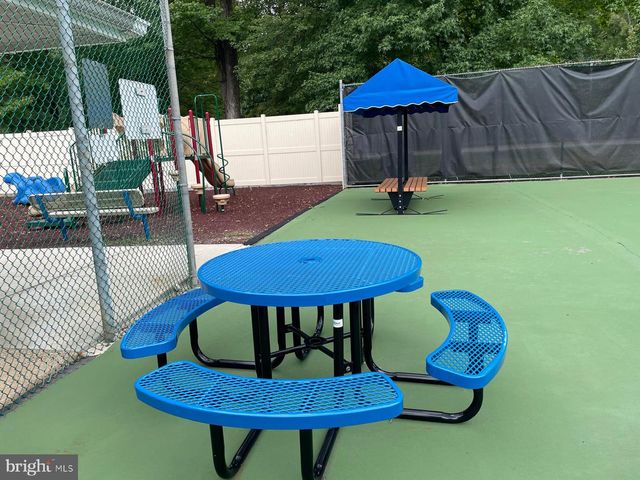 81 WILLOW CT, Hamilton, NJ 08619