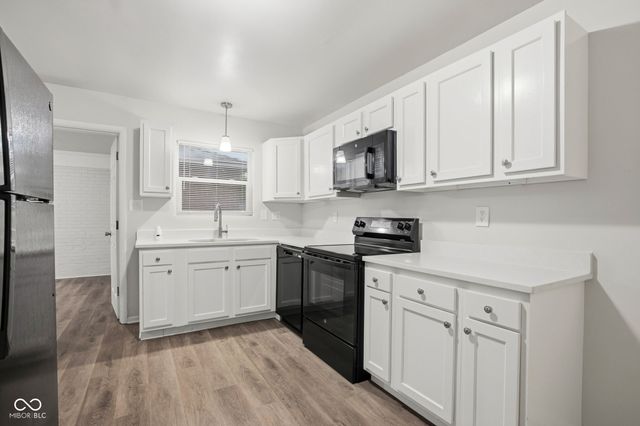 6808 Madison Avenue, Indianapolis, IN 46227