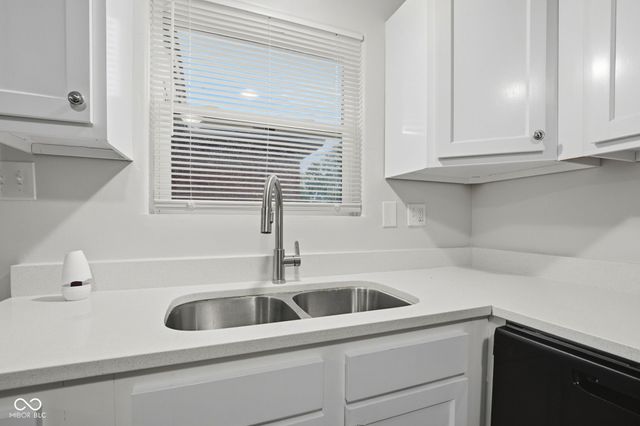6808 Madison Avenue, Indianapolis, IN 46227
